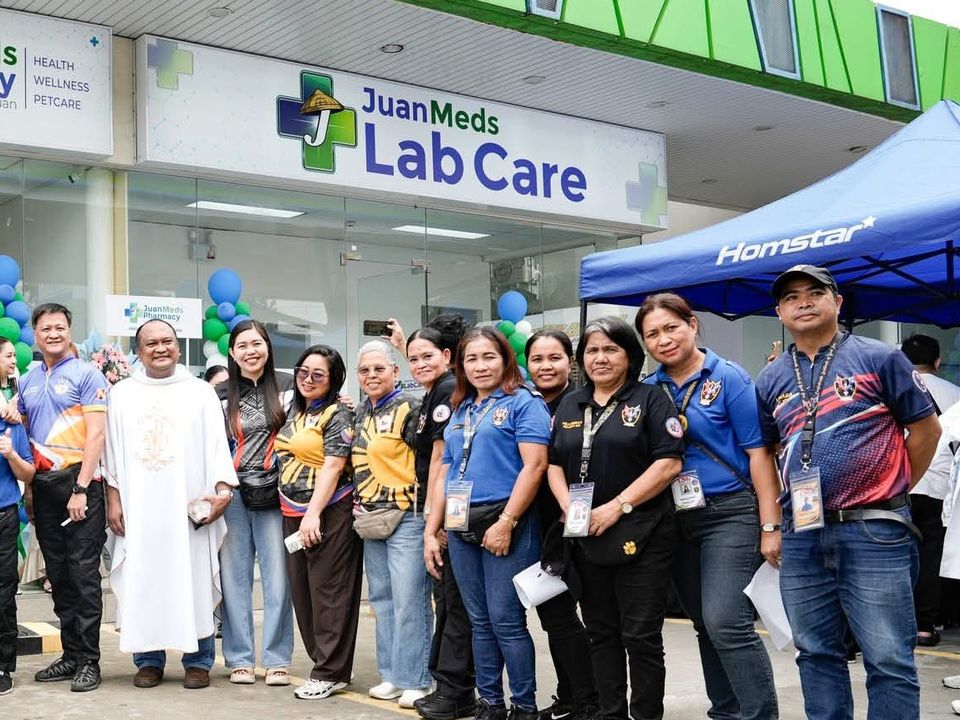JuanMeds LabCare branch during its opening day